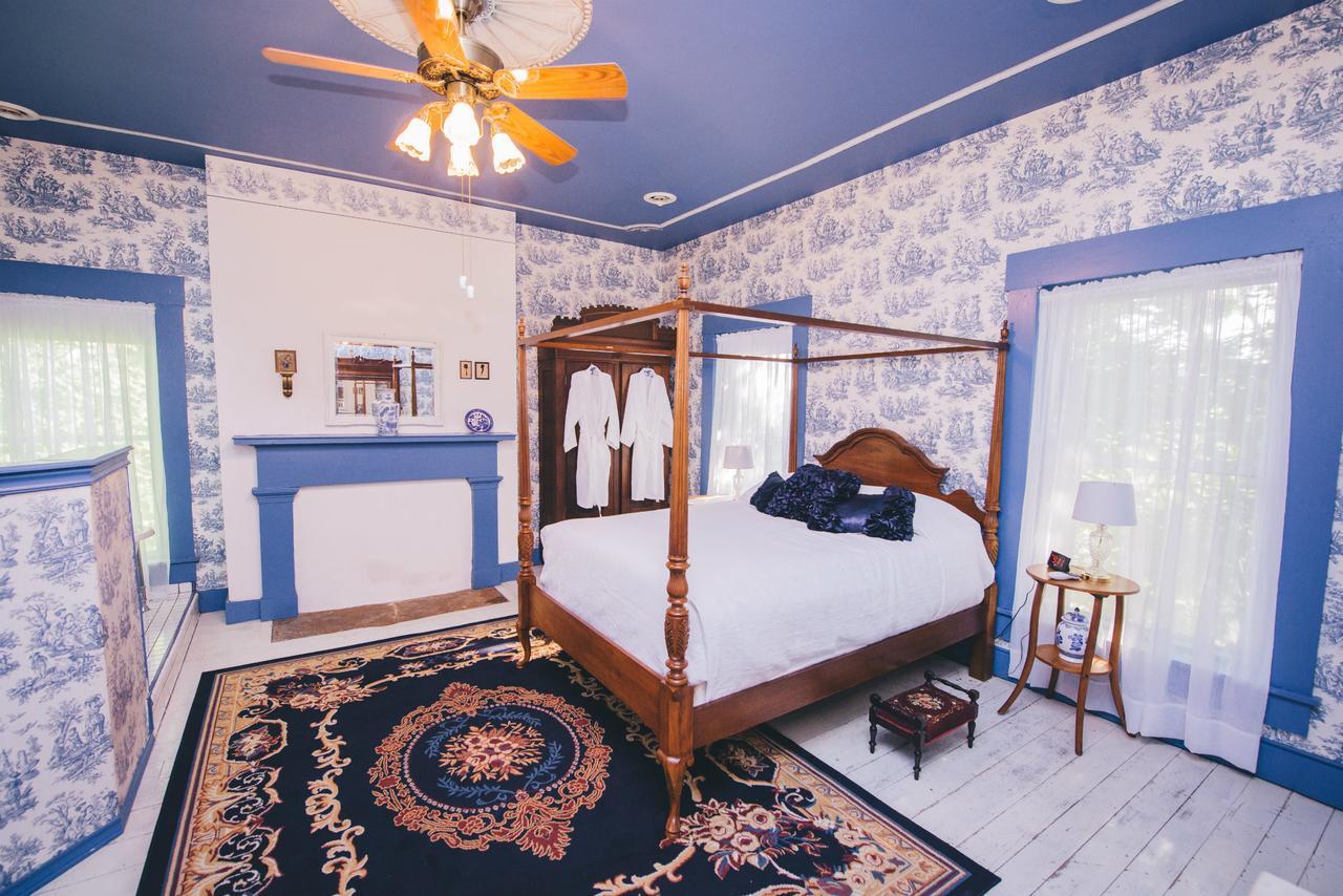 Old Caledonian Bed & Breakfast Eksteriør bilde