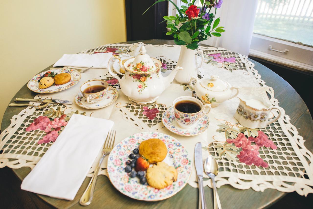 Old Caledonian Bed & Breakfast Eksteriør bilde