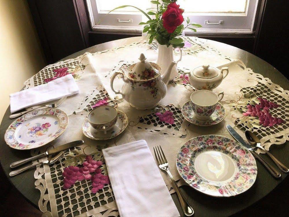 Old Caledonian Bed & Breakfast Eksteriør bilde